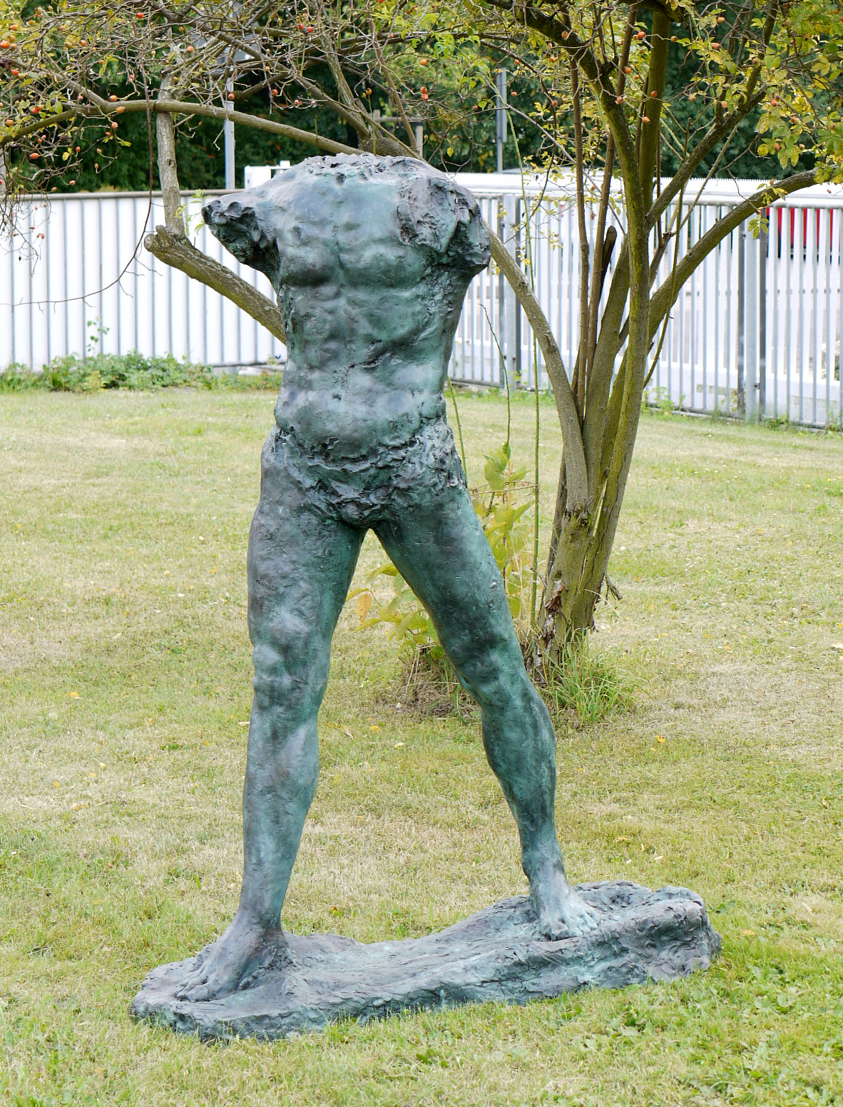 Verbotene Lesbenspiele im Garten Verbotene Lesbenspiele im Garten