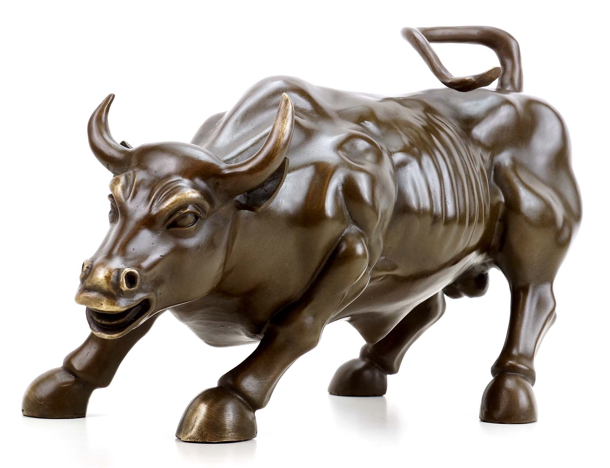 Wall street bull statue replica
